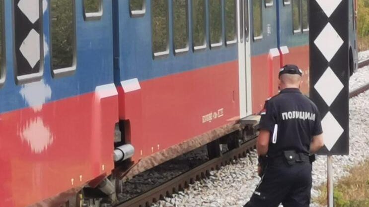 Tragedija kod Pančeva: Voz udario muškarca na pruzi, preminuo u bolnici
