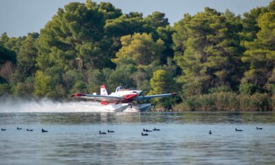 Kongresmen iz Wisconsina Tom Tiffany lakše povređen nakon prinudnog sletanja u jezero – prinudno sletanje u jezero
