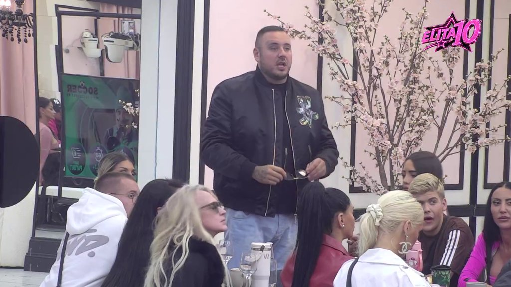 NAPETO U RIJALITIJU, REČI BEZ USTRUČAVANJA: Filip Đukić i Car razmenili oštre komentare tokom nominacija (VIDEO) – sukob tokom nominacija u rijalitiju