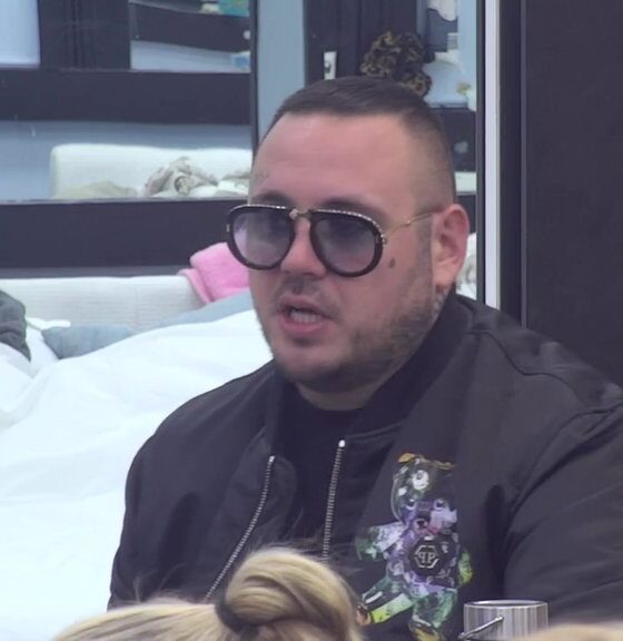 ZA STOLOM JE ZAVLADALA NAPETOST: Laura i Jakšićka razmenile optužbe zbog Filipa, Slađa Poršelina otkrila svoje mišljenje (VIDEO)