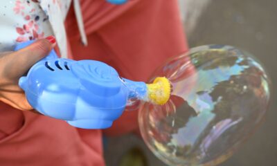 Analitičari upozoravaju: Balon veštačke inteligencije počinje da puca – puca balon veštačke inteligencije
