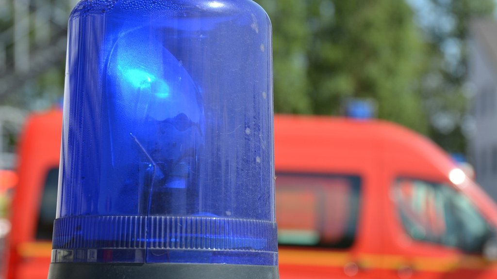Geodetski inženjer teško povređen na Novom Beogradu: Pad sa visine izazvao ozbiljne posledice – nesreća na Novom Beogradu