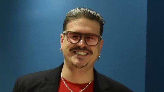 ISAK ŠABANOVIĆ PRIZNAO KOLIKO JE TEŠKO BILO NA POČETKU: Prvi solistički koncert u Beogradu najavljen uz emotivnu poruku (FOTO)