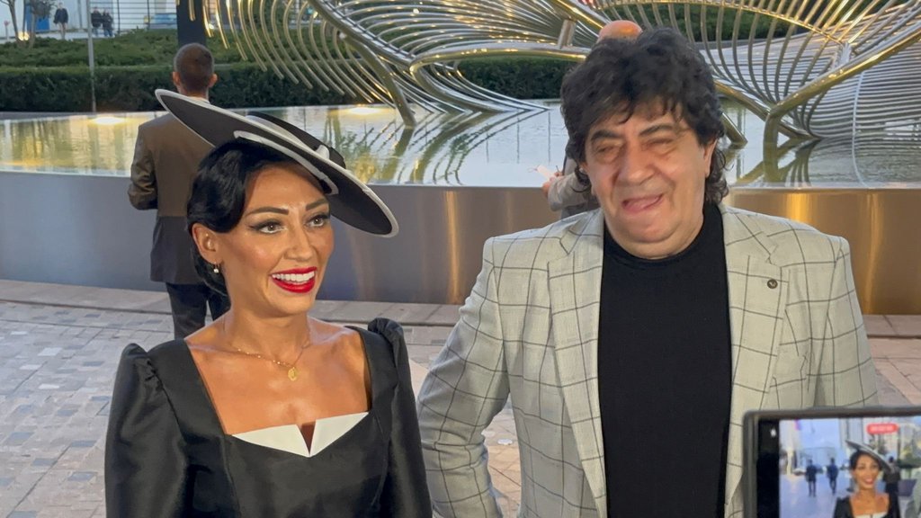 KAKO SU ZORANA I STEVA PREVAZIŠLI SVE PRIČE: Pevačica otkrila zašto ne živi sa 30 godina starijim muzičarem (FOTO) – brak Zorane i Steve Simeunovića