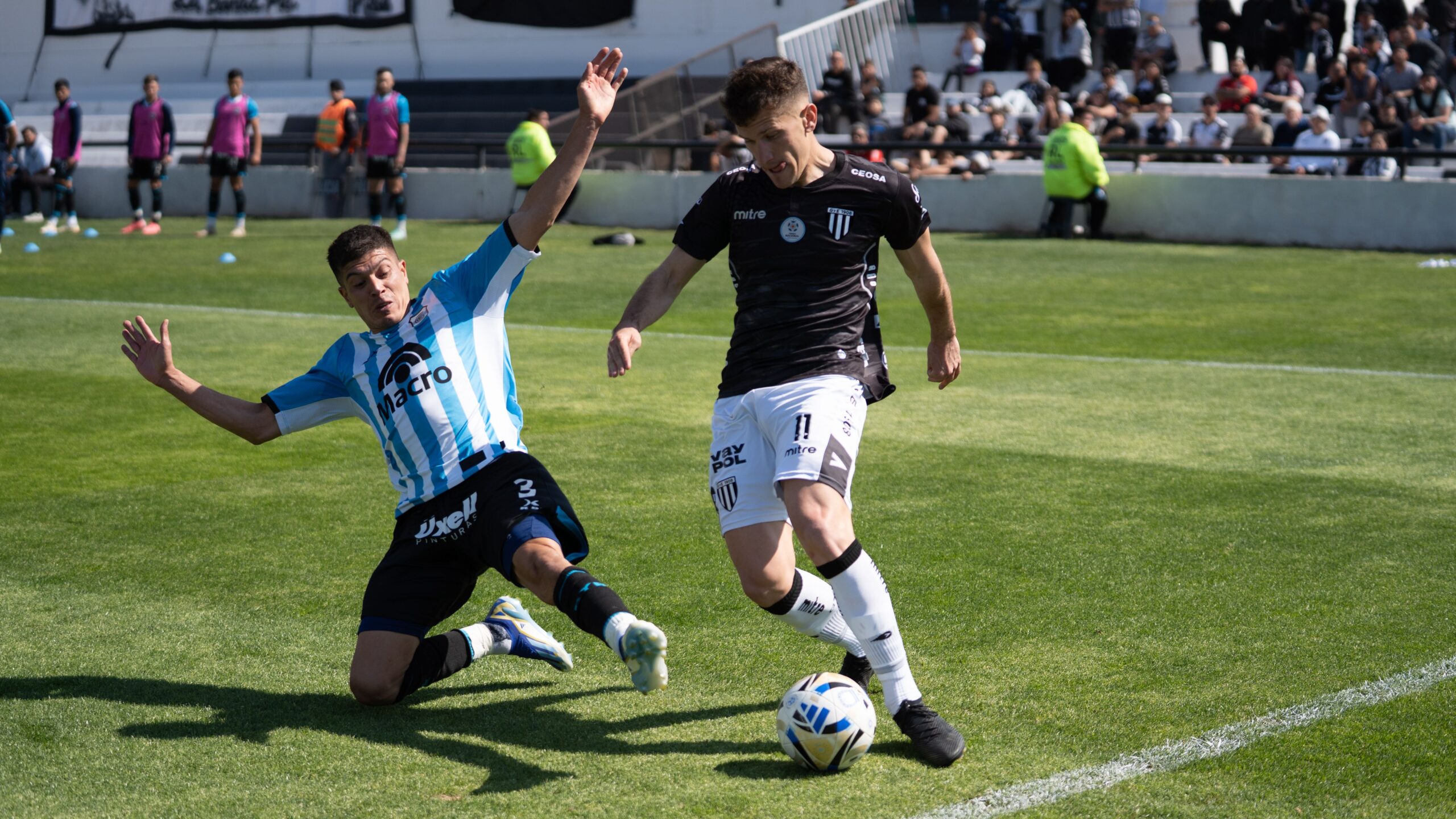 Racing de Ferrol slavio 3:2 protiv Real Unióna: Finiš pun drame u Galiciji – napad u Galiciji