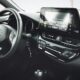 GM uvodi podeljeni ekran za CarPlay i Android Auto u novim vozilima