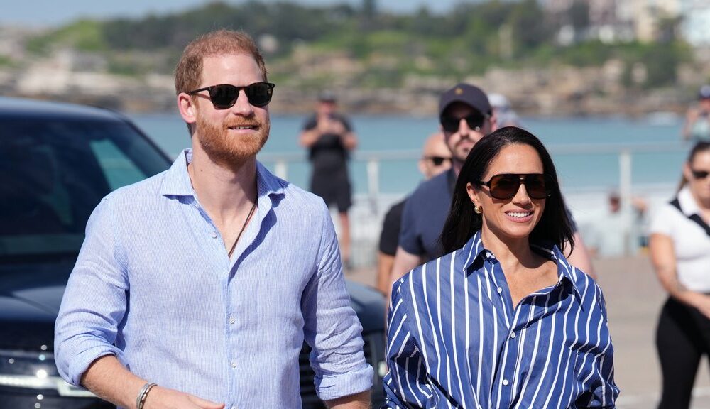 IZNENADNA ODLUKA HARIJA I MEGAN: Povukli decu iz škole zbog bezbednosti nakon samo dva dana (FOTO) – princ Hari i Megan Markl