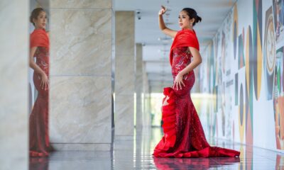 Lisa Rina osvojila crveni tepih u elegantnoj crnoj haljini – Lisa Rina crveni tepih