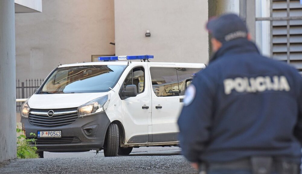 Napad nožem u Baru: Supruga osumnjičena posle svađe u stanu