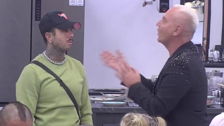 NEOČEKIVANI OBRT U ELITI: Filip Đukić ostavio Aneli pred svima zbog Janjuša, reakcije učesnika izazvale podelu (VIDEO) – podela budžeta u Eliti
