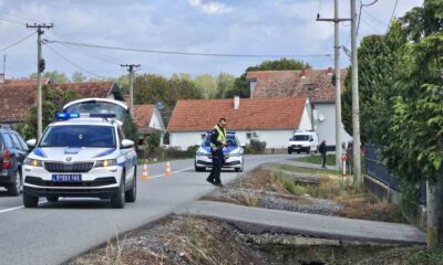 Tragedija u Karlovčiću: Muškarac pronađen mrtav u rupi ispred kuće