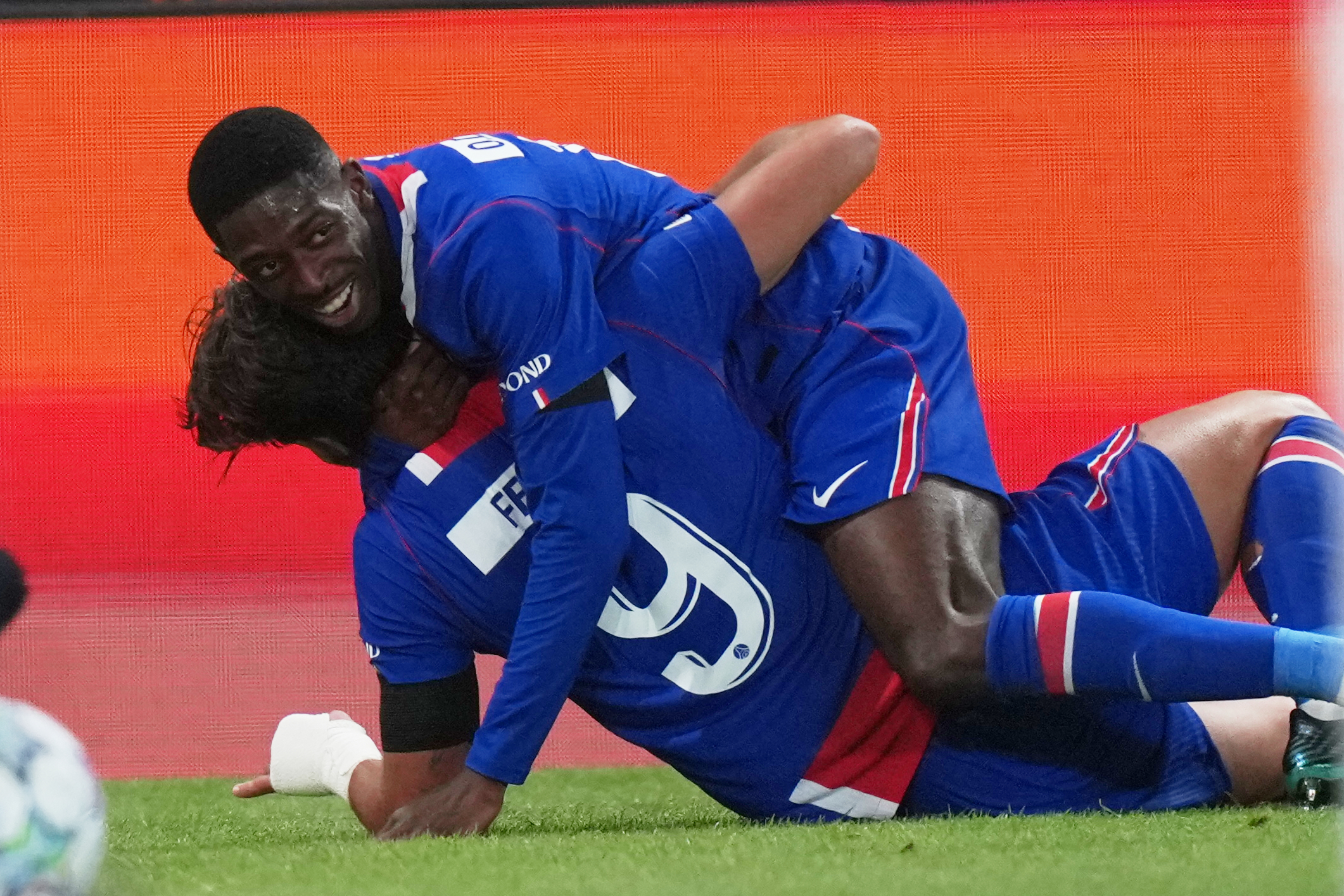 Usman Dembele odgovorio Kilijanu Embapeu: Šta znači biti 'izabrani' za Zlatnu loptu?