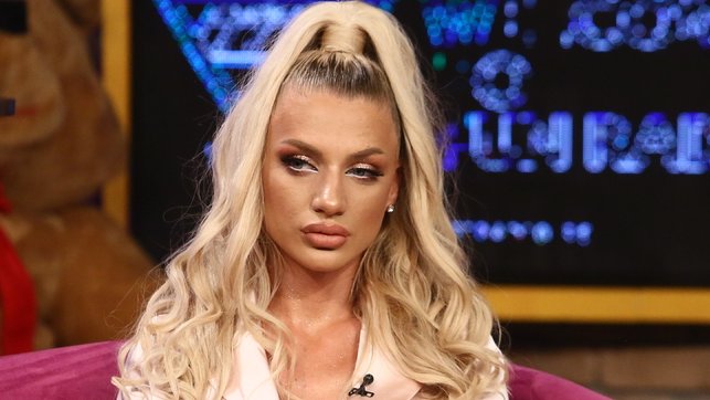 ZAŠTO JE TOLIKO TEŠKO PRONAĆI PRAVU PODRŠKU: Milica Kemez otkrila kako danas bira kome će poveriti probleme (FOTO) – psihoterapija i mentalno zdravlje