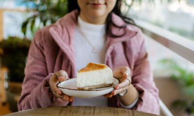 Prevrnuti cheesecake bez pečenja: Jednostavan desert za uživanje kod kuće