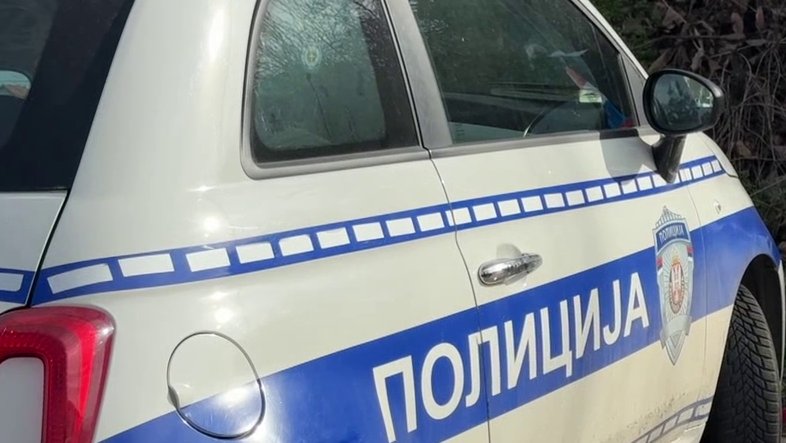 Uhapšeni zbog krađe novca sa platnih kartica u Subotici: Detalji akcije policije – krađa novca sa platnih kartica