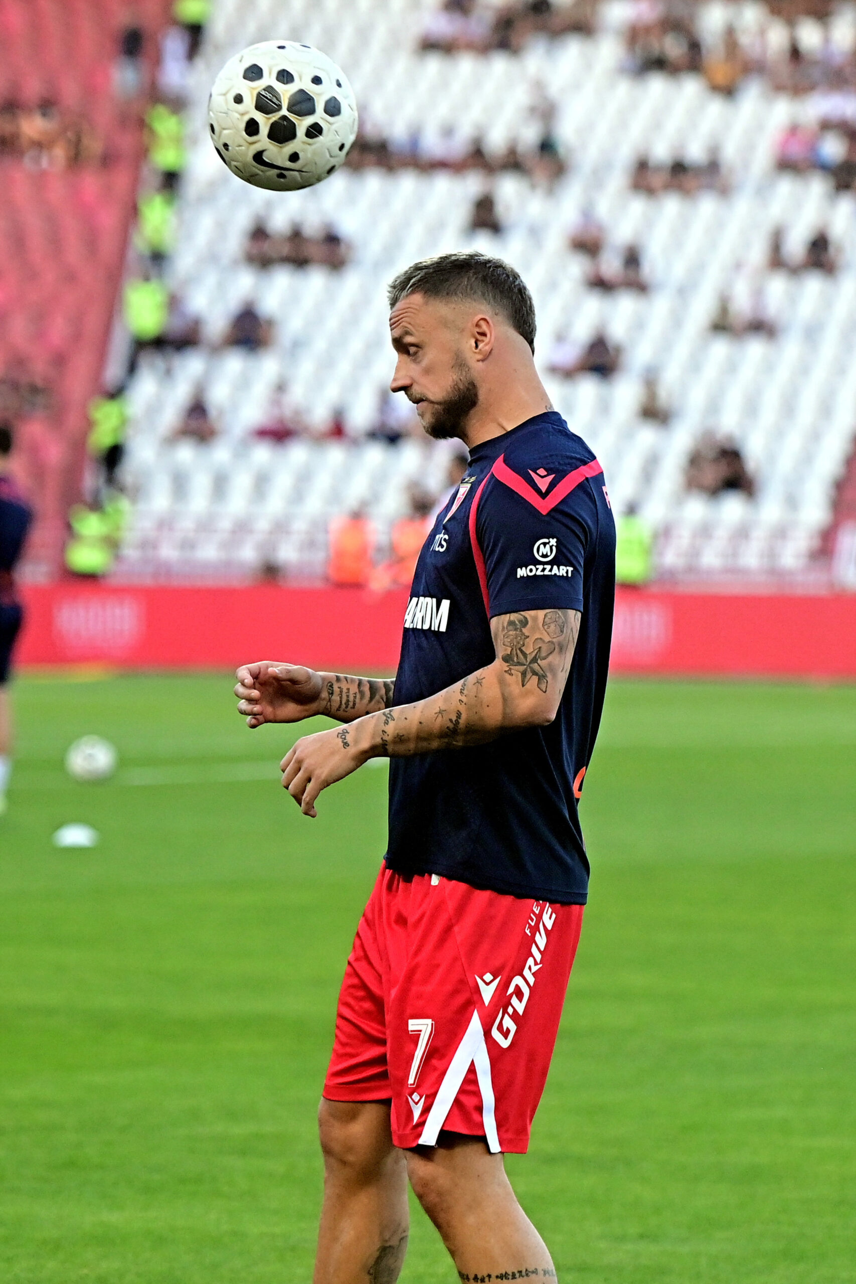 Marko Arnautović iznenadio bivšeg fudbalera Zvezde: Susret u miks zoni prekinuo izjavu