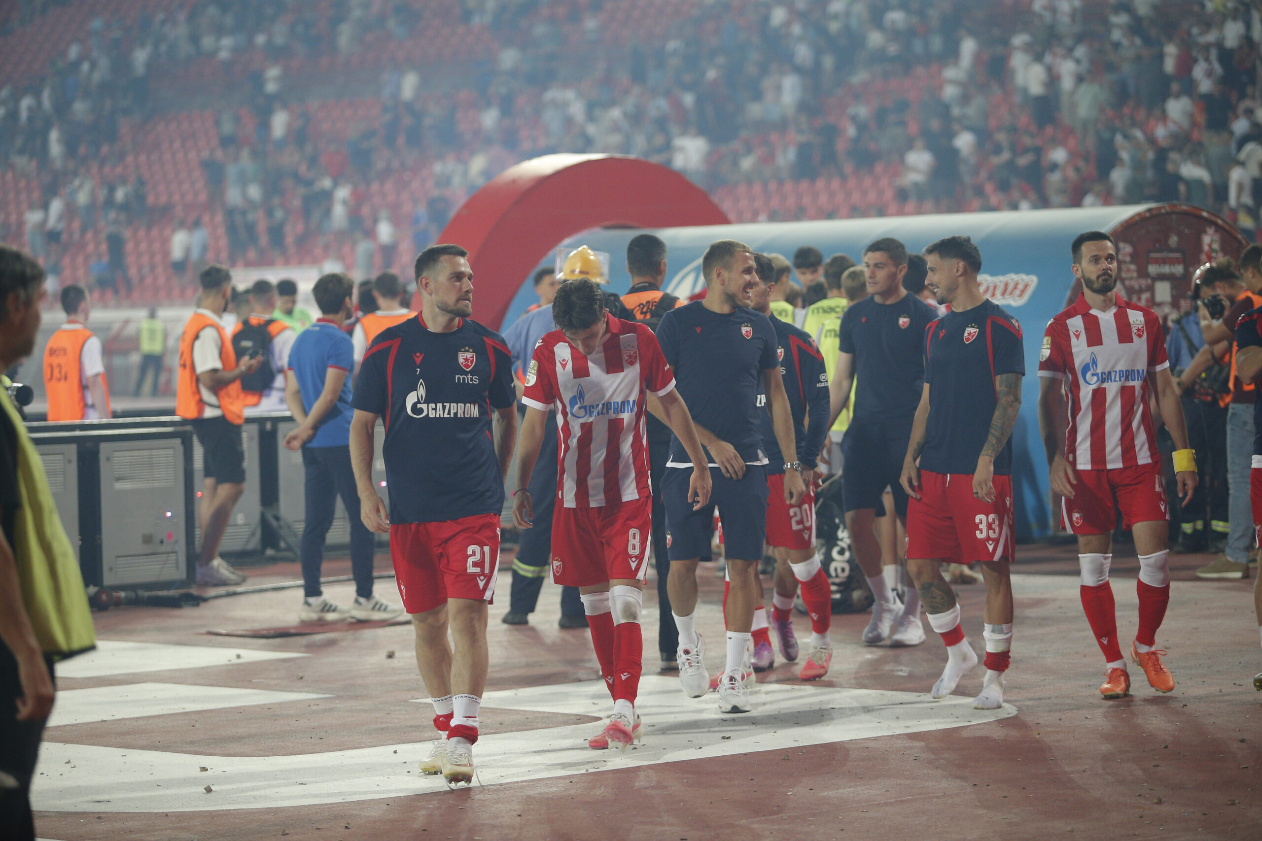 Rijera: 'Zvezdin biser radi sjajan posao' posle pobede nad Železničarom u Pančevu – Barak Rijera Crvena zvezda Železničar