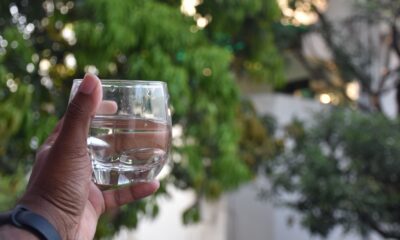Čaša vode ujutru: Male navike za veće zdravlje svake žene