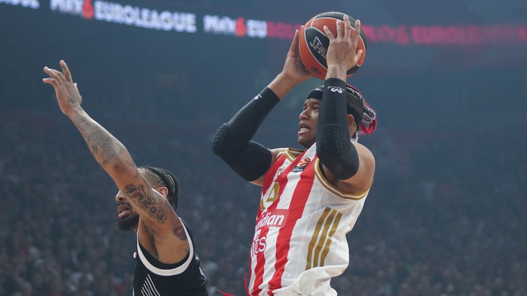 Crvena zvezda pobedila Aris 91:87 u poslednjoj proveri pred sezonu