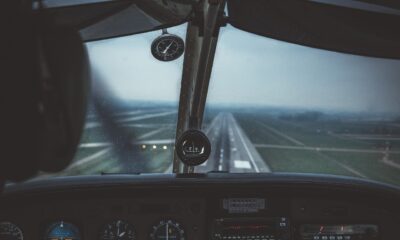 FAA beleži pad broja laserskih napada na avione treću godinu zaredom