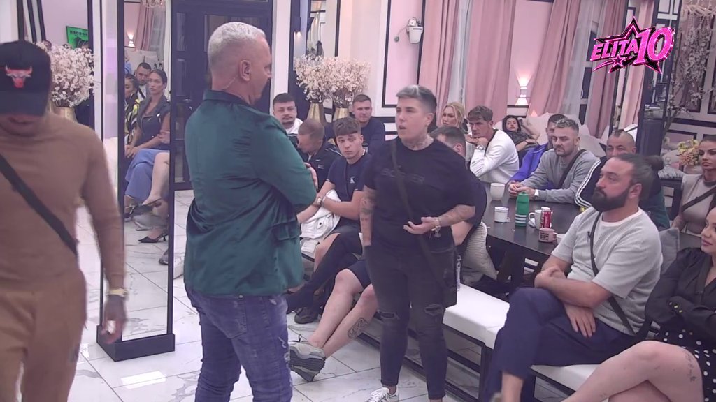 KAKO SU UČESNICI REAGOVALI NA MATORIN POTEZ: Laura otkrila detalje podele hrane, svi ostali iznenađeni (VIDEO) – podela hrane u Zadruzi