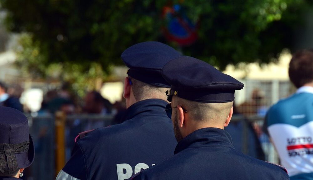 Napad u školi u Rimu: Učenik nožem izbo nastavnicu, pokušao prenos uživo