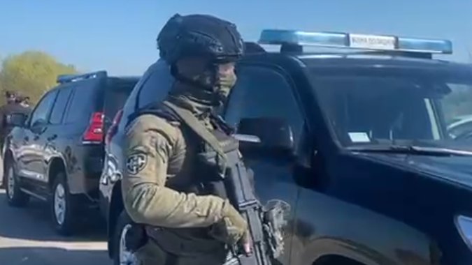 Policija zaplenila 20 kilograma tableta u Nišu: Diler uhvaćen na auto-putu – policija u Nišu