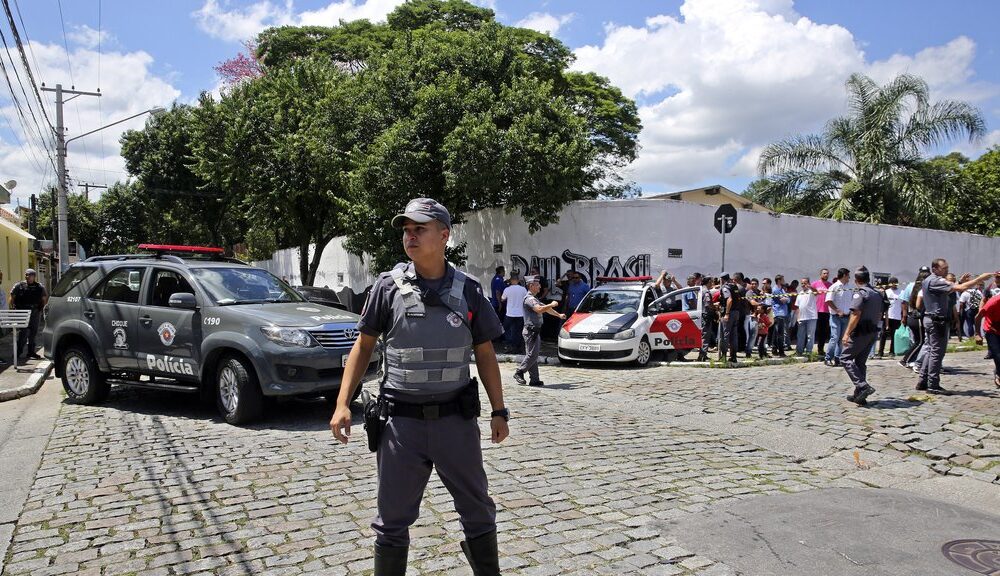 Uhapšen muškarac u Brazilu: Maskiran u ženu, osumnjičen za 16 ubistava