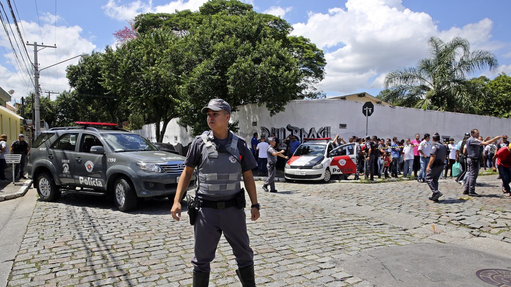 Uhapšen muškarac u Brazilu: Maskiran u ženu, osumnjičen za 16 ubistava