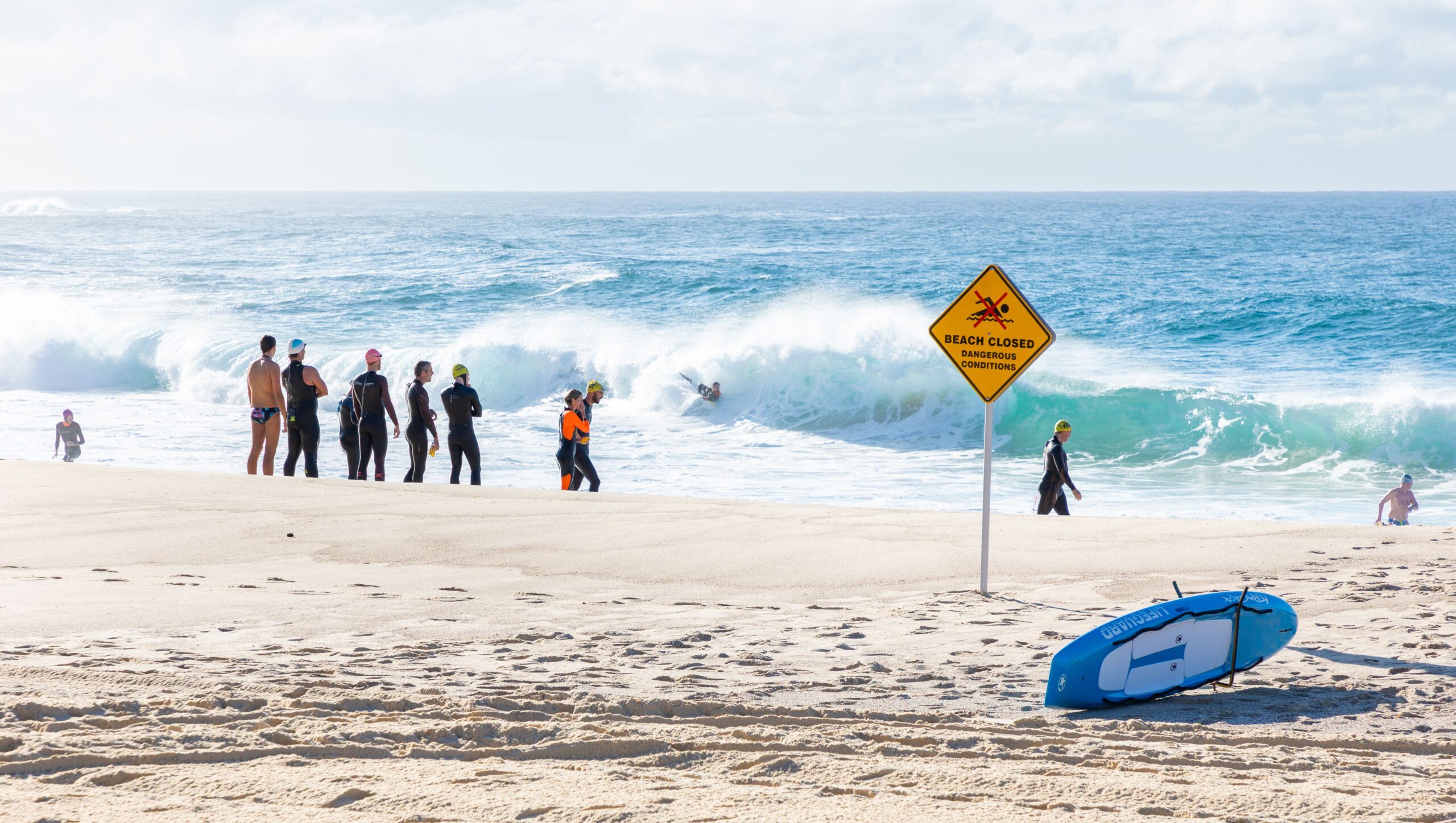 Užas na plaži u Australiji: Muškarac poginuo u napadu ajkule – napad ajkule u Australiji