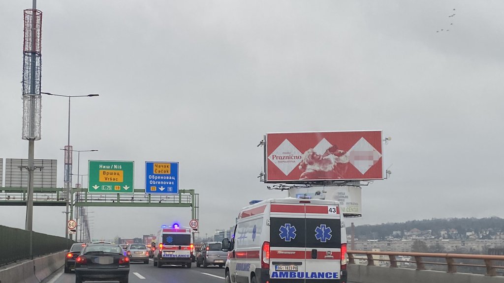 Autobus završio u izlogu na Zelenom vencu: Kako je došlo do nesreće – nesreća na Zelenom vencu