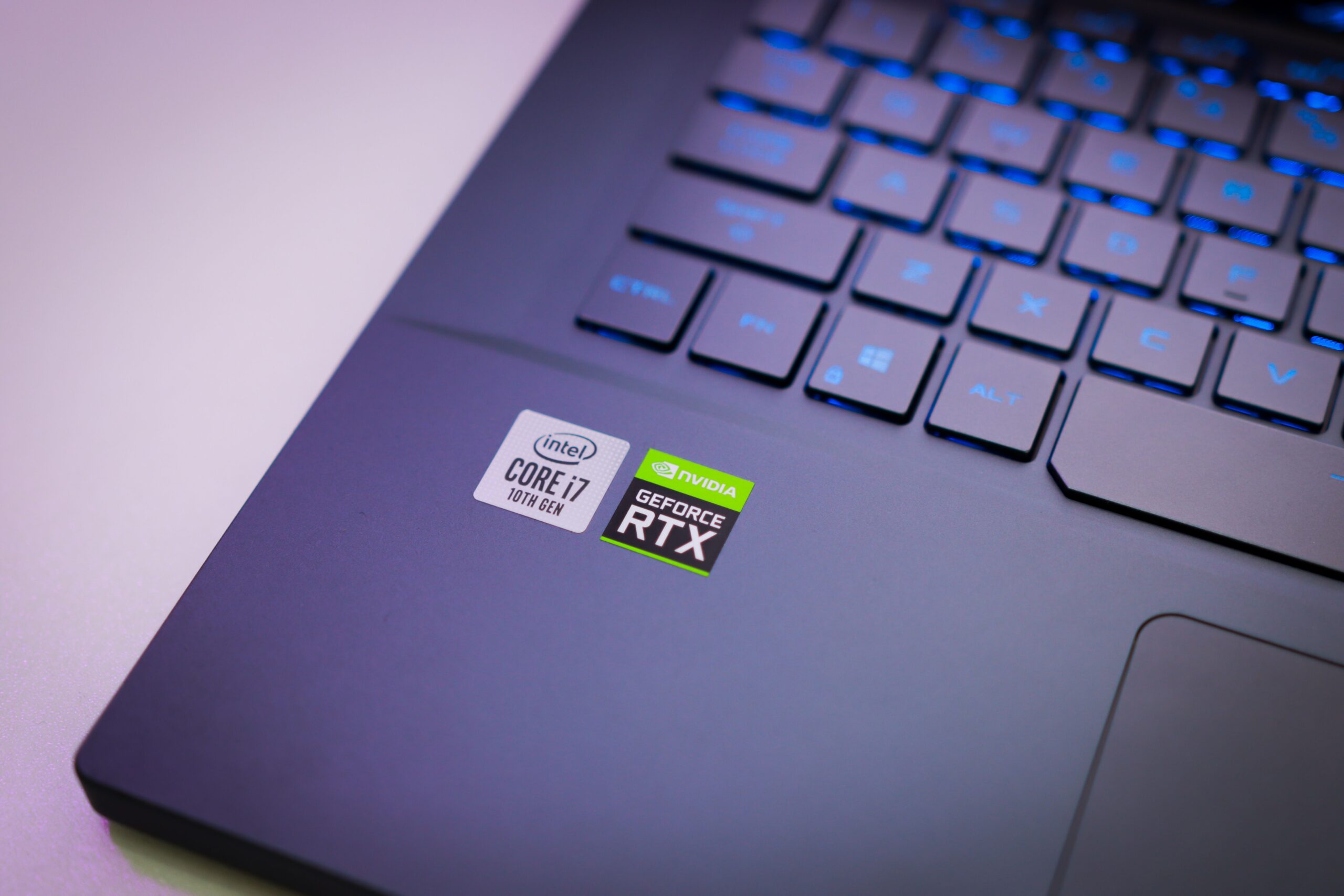 Jensen Huang iz Nvidije zagovara ubrzani razvoj veštačke inteligencije – ubrzanje razvoja AI