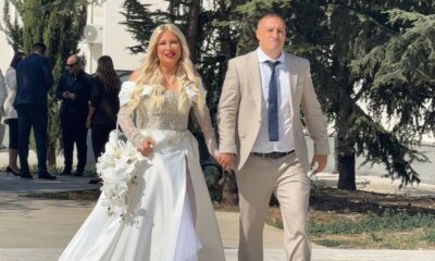 NEOBIČAN TRENUTAK NA VENČANJU DEE ĐURĐEVIĆ: Voditeljka TV Pink i Lazar pred oltarom uz prisustvo dvomesečne ćerke Iris (FOTO) – venčanje Dee Đurđević