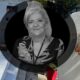 PET GODINA OD GUBITKA KOJI JE POTRESAO ESTRADU: Marina Tucaković sahranjena pored sina Miloša, testament ostavio snažan utisak (FOTO) – testament Marine Tucaković