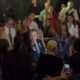 SVE OČI BILE SU UPRTE U JEDNOG GOSTA: Ivica Dačić zapevao na svadbi Dee Đurđević i podigao atmosferu (VIDEO)
