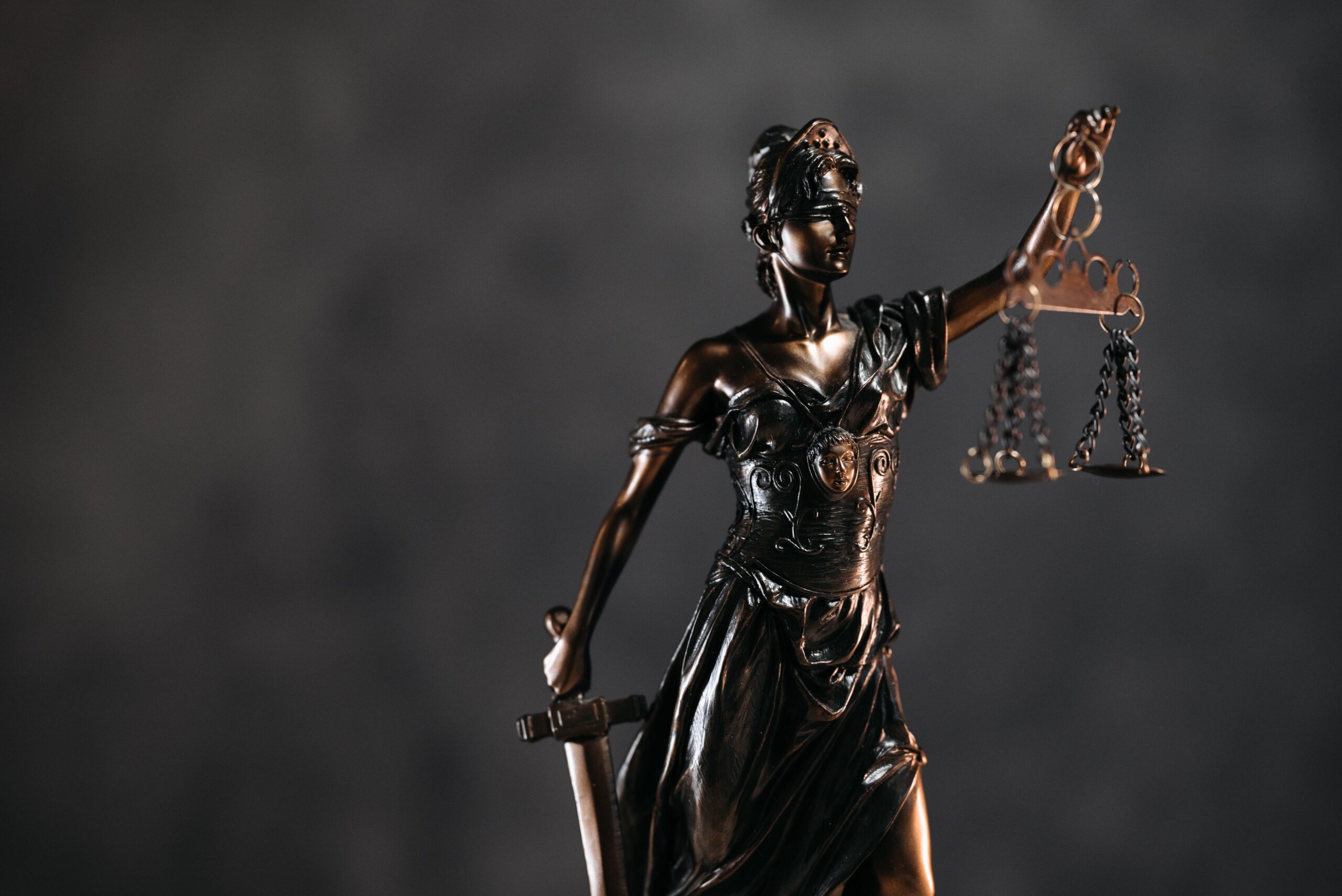 Tužba protiv vodećih AI kompanija zbog ilegalnog usporavanja razvoja – tužba protiv AI kompanija