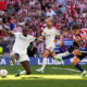 Atletiko Madrid pobedio Real Madrid 2:1: Crveni karton Hujsena prelomio derbi