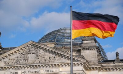 parliament, berlin, government building, bundestag, blue sky, flag, banner, germany, clouds, building, architecture, facade, house, historic building, city, capital city, germany flag, black red gold, nature, politics, heaven, berlin government, the german people, black, red, yellow, gold
