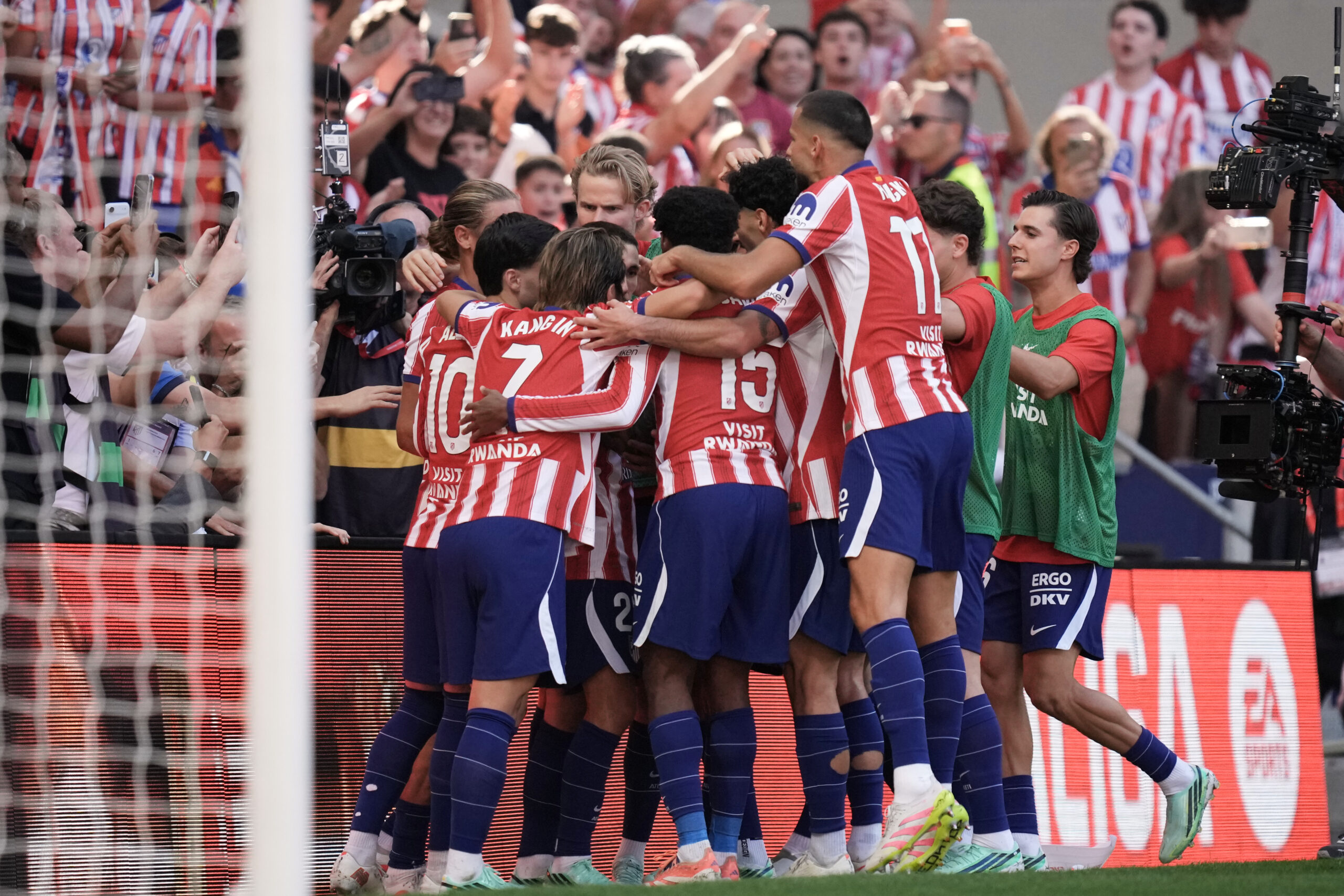 Atletiko Madrid pobedio Real Madrid 2:1: Devet bodova u nizu za crveno-bele – Atletiko Madrid Real Madrid derbi