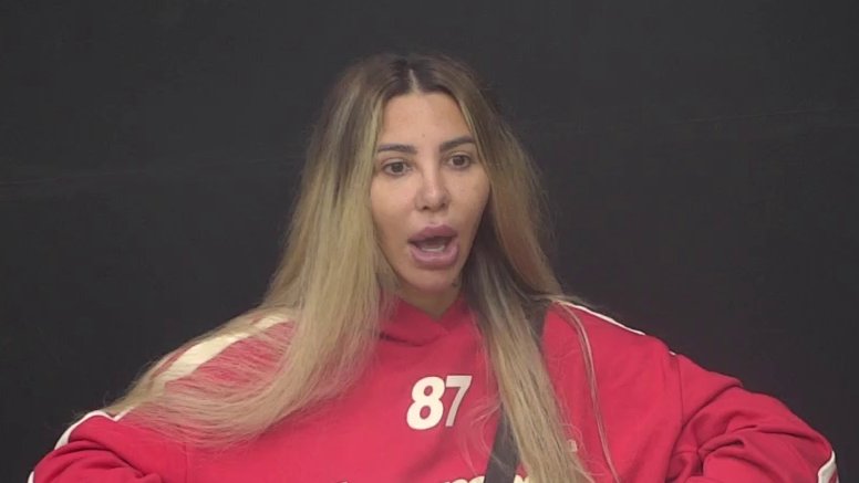 KAKO SU PORUKE PROMENILE ODNOS U RIJALITIJU: Aneli Ahmić otkrila šta se dešavalo sa Filipom Đukićem i Filipom Carem (VIDEO) – poruke u Eliti 10