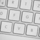 Žičane ili bežične tastature: Razlike u performansama i izbor za korisnike