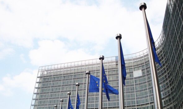 Dugoročno zamrzavanje resursa Moskve: Šta znači skidanje Usmanova i Fridmana sa liste EU