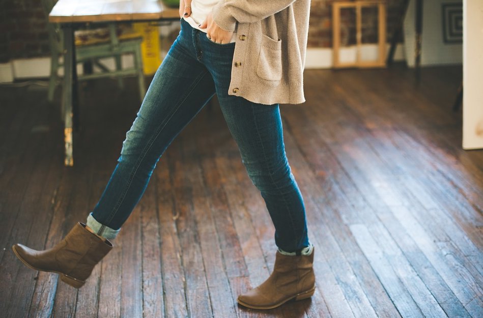 Kaubojke postaju nezaobilazni modni trend među ženama – kaubojke moda