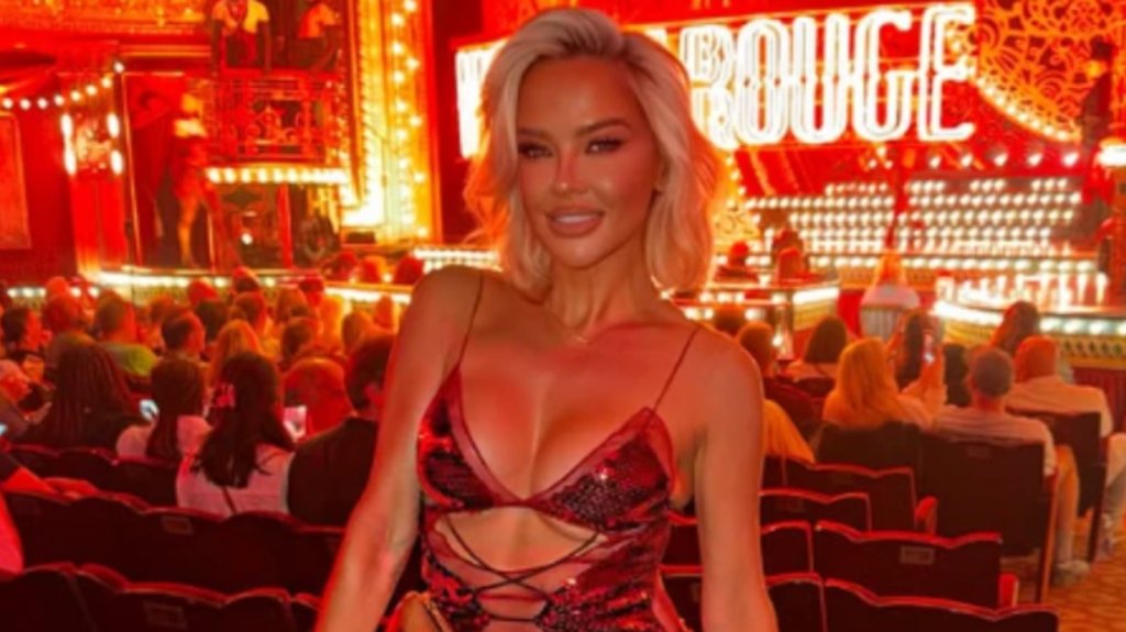 MAJA ŠUPUT ODUŠEVILA IZGLEDOM NA PROSLAVI: Rođendansko slavlje u Londonu privuklo pažnju fanova (FOTO)