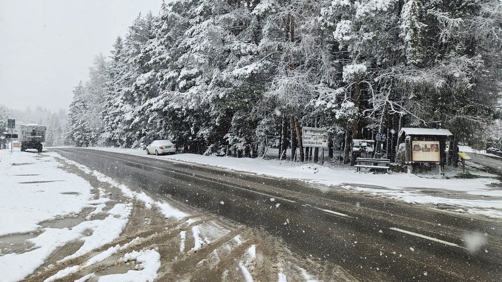 Nova tura snega stiže u Srbiju: Koji regioni su prvi na udaru i kada se očekuje zahlađenje