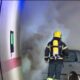 Požar zahvatio autobus u Prijepolju: Vatra pretila i okolnim objektima – požar na autobusu u Prijepolju