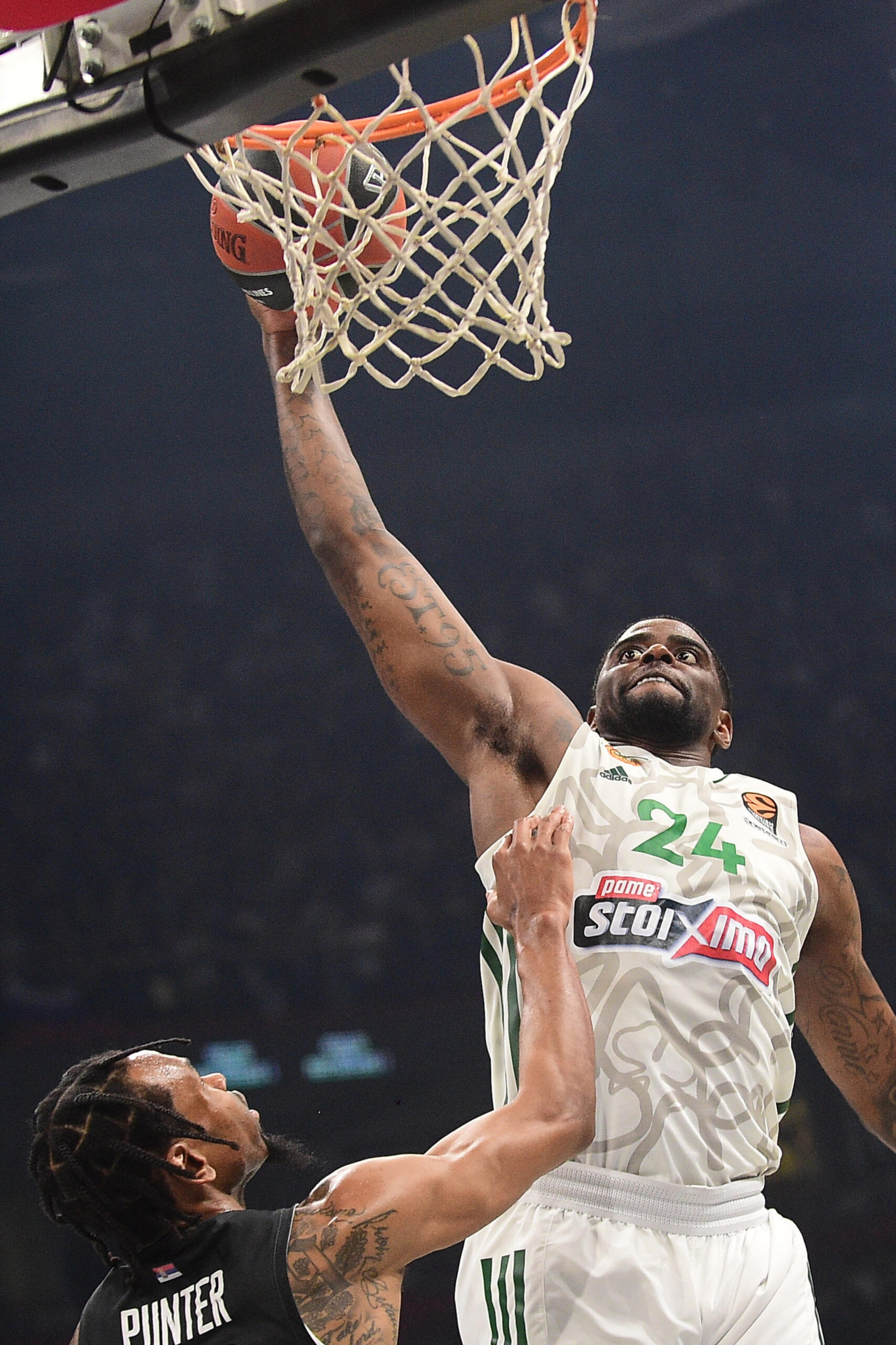 Dubai savladao Real Madrid 78:77 na startu Evrolige