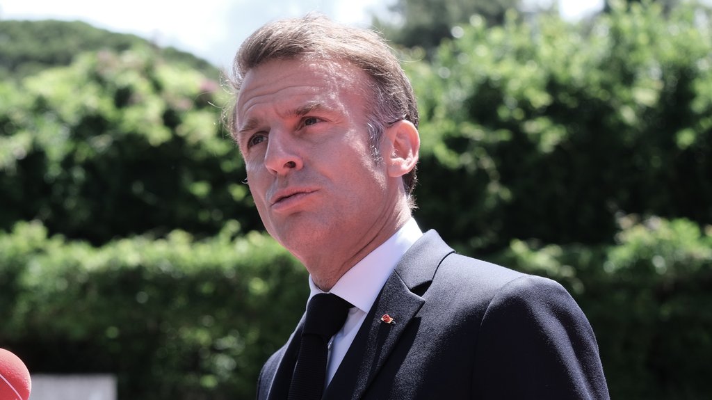 Francuska podiže mere opreza: Makron upozorava na pojačane ruske aktivnosti prema Evropi