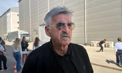 KO BI OČEKIVAO OVAKAV SUSRET ŽIRIJA: Dragan Stojković Bosanac iznenadio Jelenu Karleušu poljupcem tokom snimanja (FOTO) (VIDEO) – tragedija Miroslava Ilića