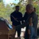 TUGA U MRČAJEVICIMA, SUZE NA SVE STRANE: Miroslav Ilić ispratio brata na večni počinak, emotivni oproštaj na groblju (FOTO) – smrt brata Miroslava Ilića